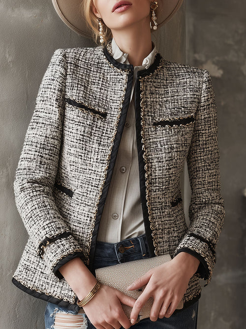 Veste Rétro en Tweed Noir et Blanc avec Détails Noirs Élégants