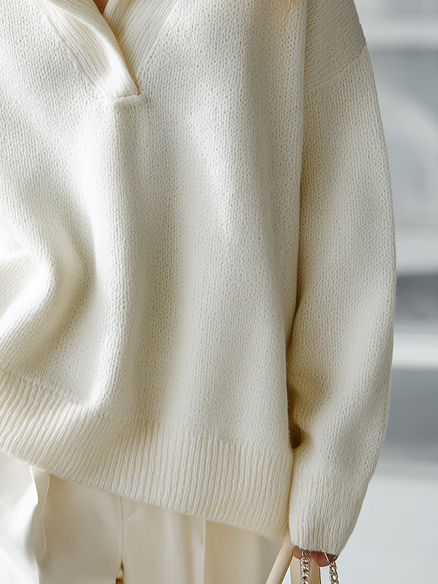 Pull en Tricot Blanc à Col Revers Élégant et Tendance