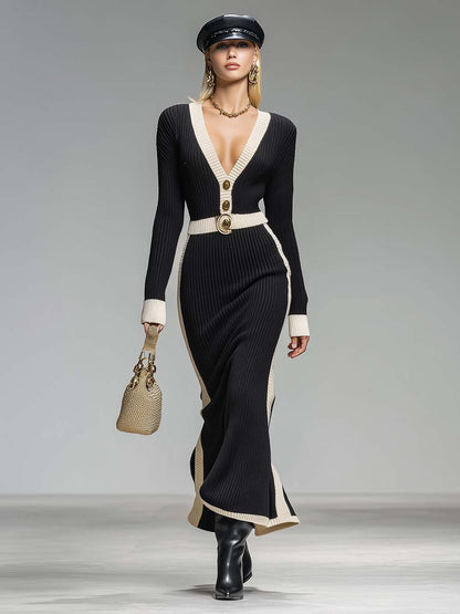 Robe Maxi Tricotée Noire Élégante avec Décoration V-Cou Contrastante et Boutons Frontaux - Style Rétro