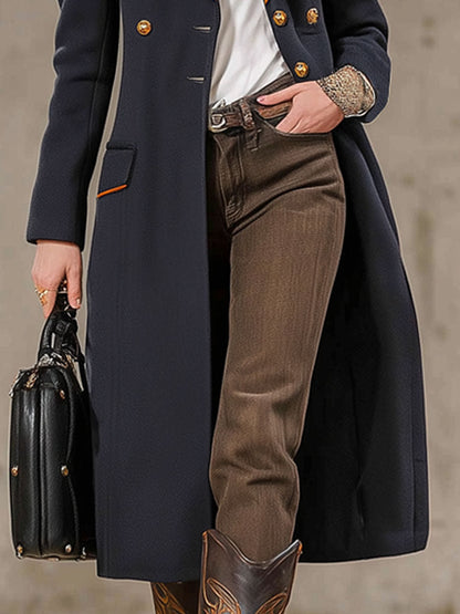 Veste en Laine Élégante avec Boutons Contrastants et Col Sophistiqué