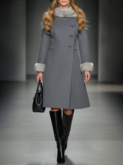 Veste en Laine Grise avec Col en Fourrure Synthétique - Élégance et Chic Assurés