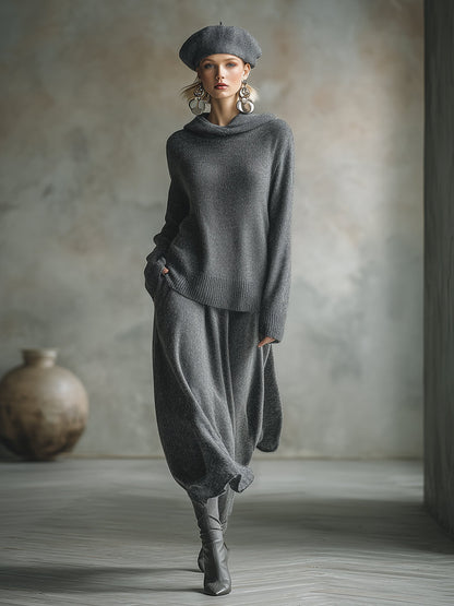 Ensemble Élégant Minimaliste : Jupe et Sweat à Capuche Gris