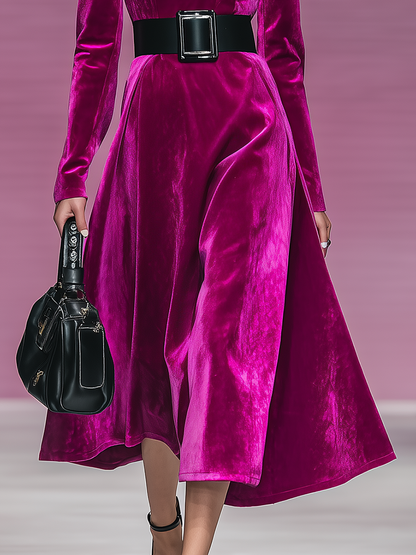 Robe Velours Chic et Sensuelle avec Encolure Carrée et Manches Longues