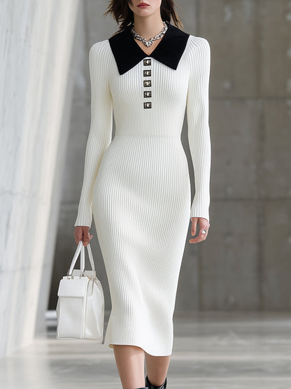 Robe Midi Tricotée Blanche avec Détails Noir et Argent en Patchwork