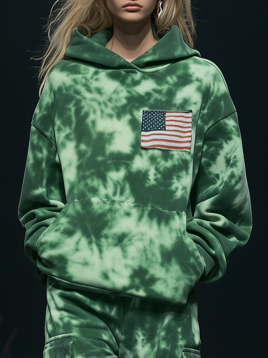Pull à capuche tendance personnalisé avec impression tie-dye verte et motif drapeau américain