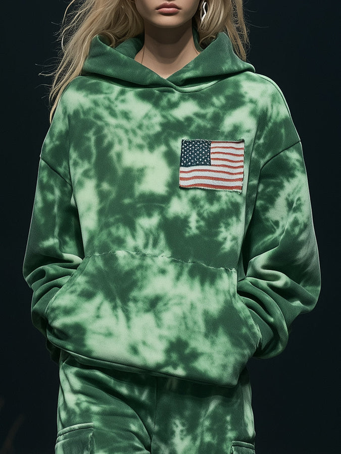 Pull à capuche tendance personnalisé avec impression tie-dye verte et motif drapeau américain