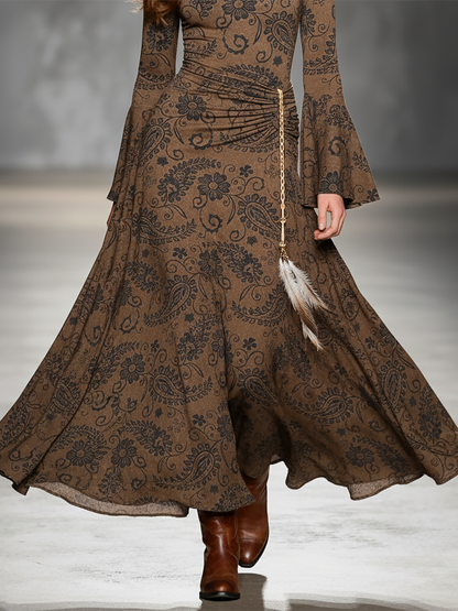 Robe Maxi en Faux Suède à Motif Paisley – Évadez-vous dans l'Esprit Western Vintage
