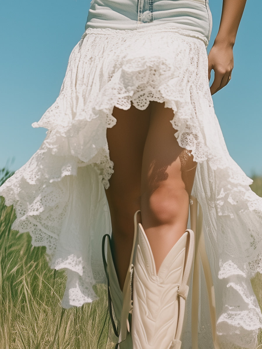 Jupe en denim patchwork avec dentelle : élégance romantique, courte devant et longue derrière - Expédition rapide sous 24 heures