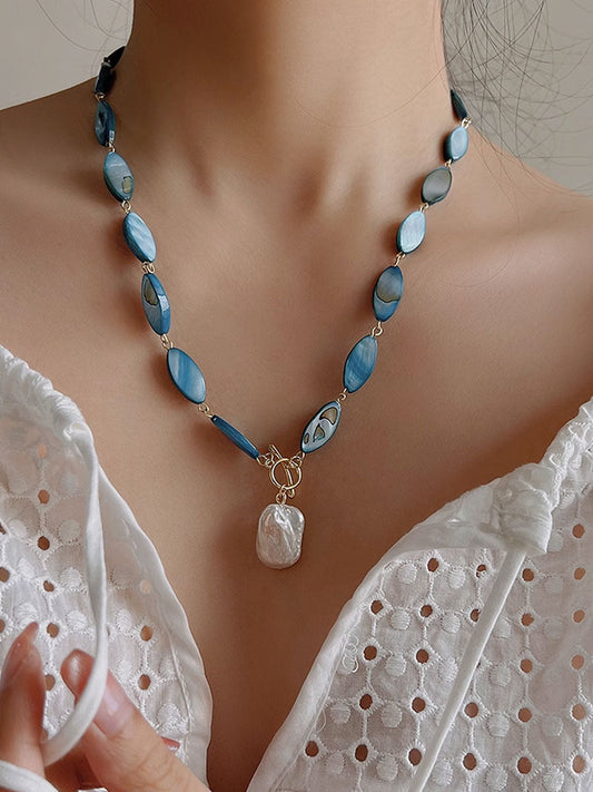 Collier de Clavicule Élégant en Perles Baroques Naturelles – Parfait pour les Vacances
