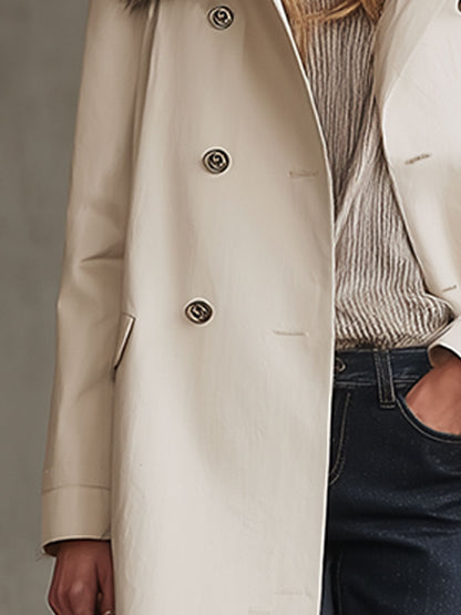 Trench mi-long crème avec col en fourrure luxueuse