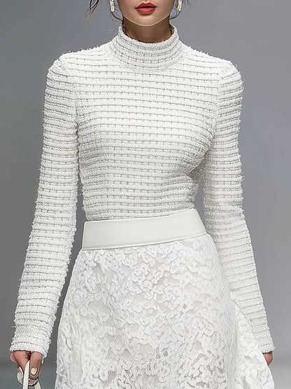 Ensemble Chic : Haut à Col Montant et Jupe A-Line en Dentelle à Manches Longues