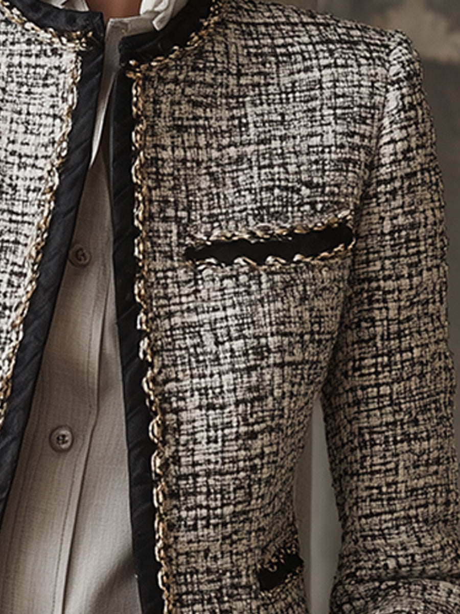Veste Rétro en Tweed Noir et Blanc avec Détails Noirs Élégants