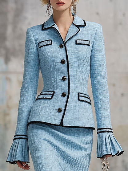 Ensemble Élégant en Tweed Bleu : Haut à Manches Volantes et Jupe Coordonnée