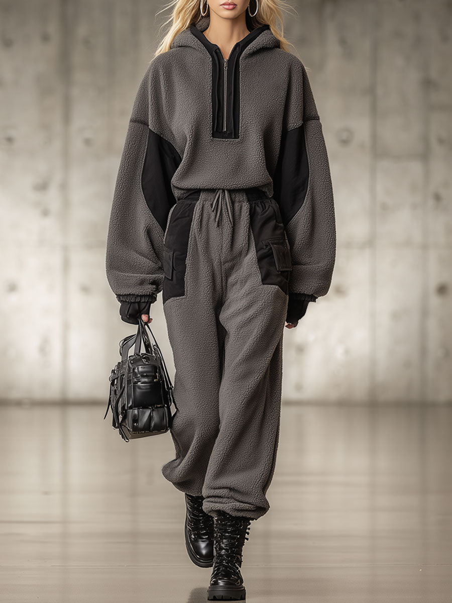 Ensemble Décontracté en Polaire : Sweatshirt à Capuche et Pantalon Gris Vintage