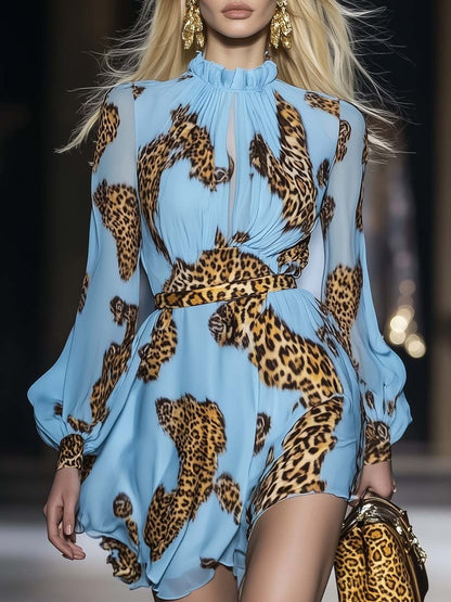 Élégante Robe Mini en Chiffon Bleu Ciel à Imprimé Léopard