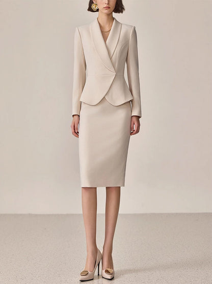 Costume Beige de Luxe avec Col – Livraison en 24 Heures